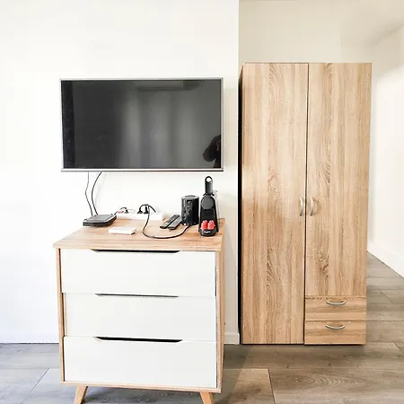 Apartamento Stella Monte 1 Ac Wifi 4 Pers Nice